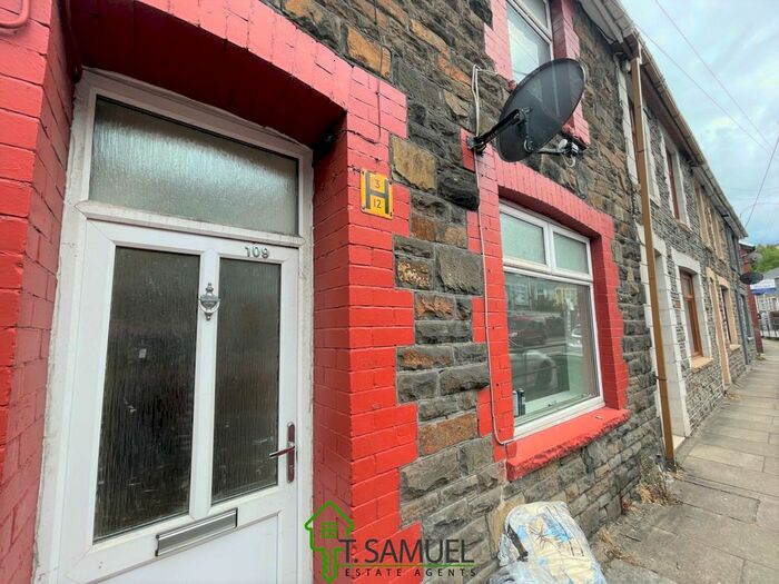 3 Bedroom Terraced House To Rent In Pentwyn Avenue, Penrhiwceiber, Mountain Ash, CF45