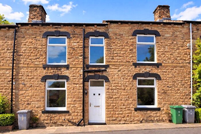 2 Bedroom Terraced House To Rent In Colbeck Row, Birstall, Batley, WF17
