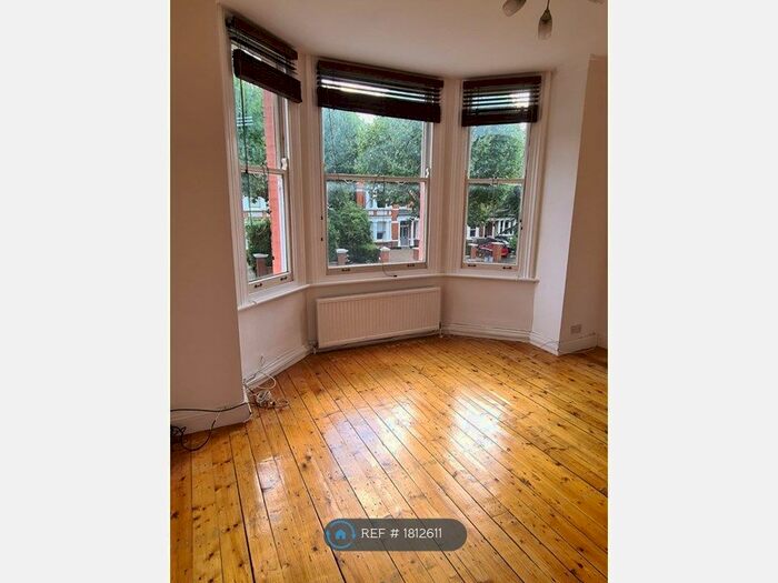 2 Bedroom Flat To Rent In Walm Lane, London, NW2