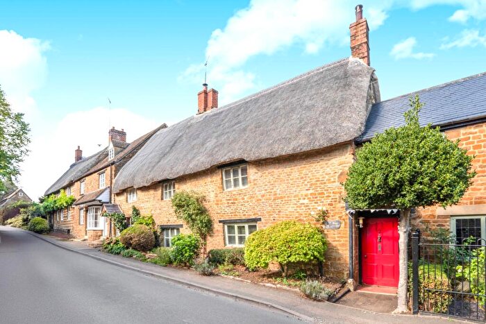 4 Bedroom Character Property For Sale In Netting Street, Hook Norton, OX15