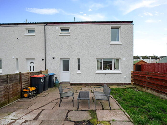 3 Bedroom End Of Terrace House For Sale In Carrick Road, Dumfries, DG2