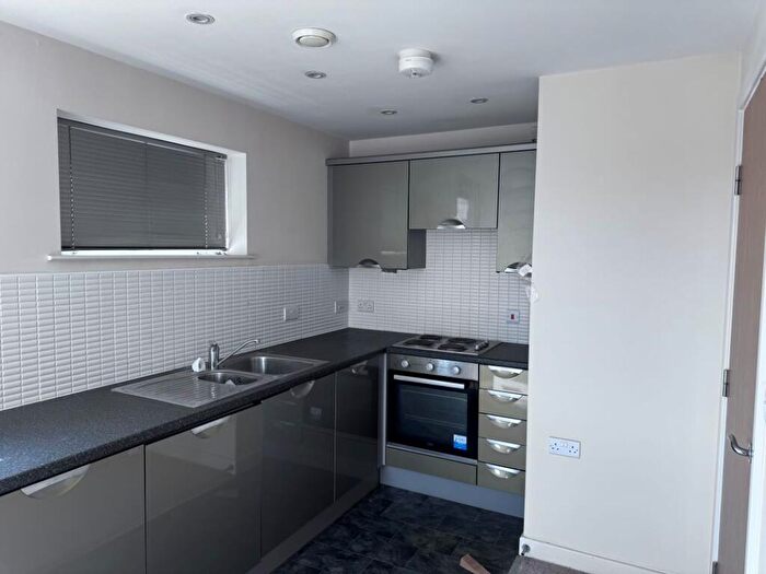 2 Bedroom Apartment For Sale In Apartment Anchorpoint, Bramall Lane, Sheffield, South Yorkshire, S2