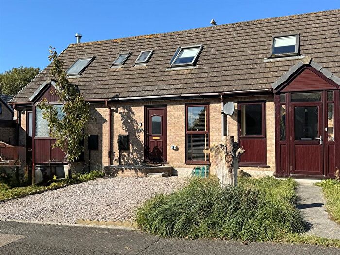 1 Bedroom Terraced House For Sale In Willow Close, Quintrell Downs, Newquay, TR8
