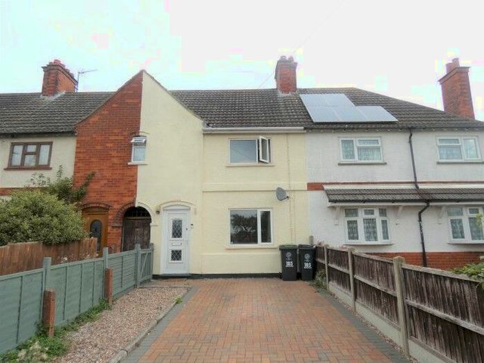 2 Bedroom Terraced House To Rent In Newton Road, Rushden, NN10