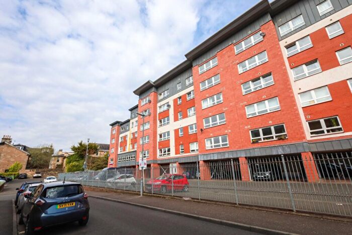 2 Bedroom Flat To Rent In / Finlay Drive, Glasgow, G31