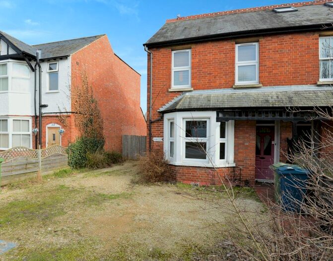 1 Bedroom Flat To Rent In Rose Hill, Oxford, OX4