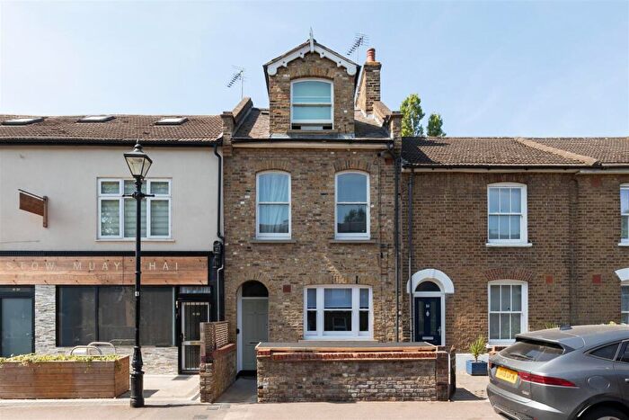 1 Bedroom Flat For Sale In Beulah Road, Walthamstow, E17