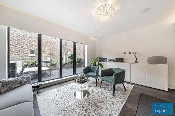 2 Bedroom Flat To Rent In Bedfordbury, London, WC2N