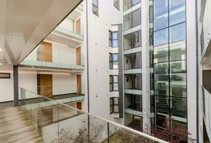 1 Bedroom Flat To Rent In Water Lane, Kingston, Kingston Upon Thames, KT1