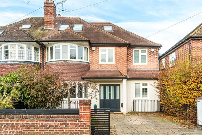 6 Bedroom Property To Rent In Lauderdale Drive, Richmond, TW10