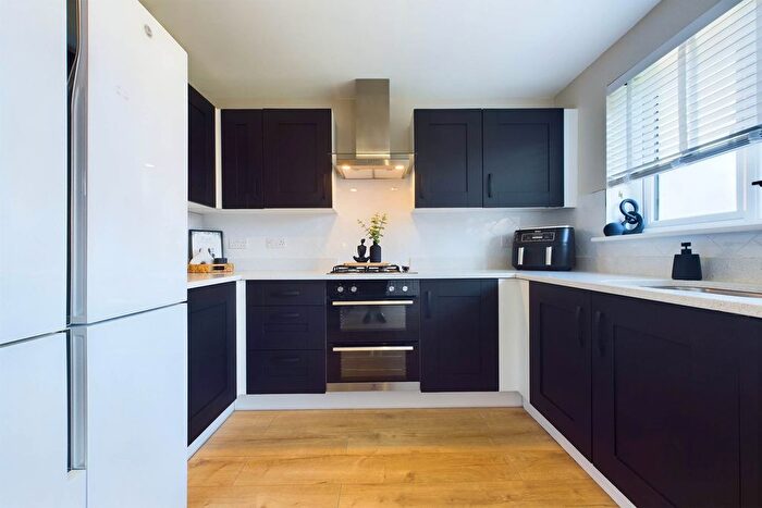 4 Bedroom Detached House For Sale In Todhills Place, Cumbernauld, G68