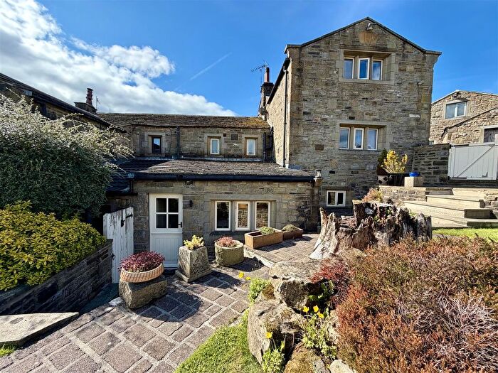 4 Bedroom Semi Detached House For Sale In Clough Bank Lane, Oakworth, Keighley, BD22