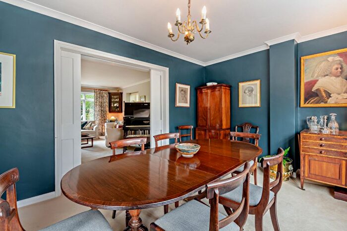 5 Bedroom Detached House For Sale In Oakhill Road, Sevenoaks, Kent, TN13