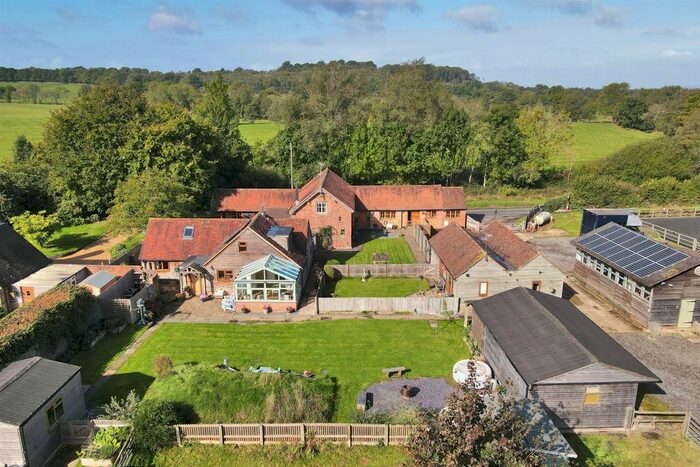 4 Bedroom Detached House For Sale In Kerves Lane, Horsham, RH13