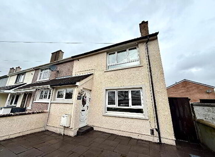 3 Bedroom End Of Terrace House For Sale In Westway, Derry, BT48