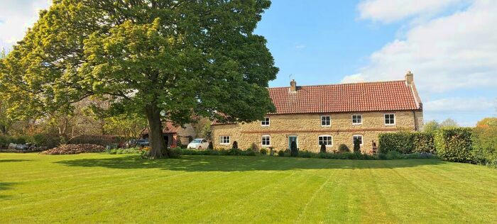 4 Bedroom Detached House For Sale In The Green, Waddingham, DN21