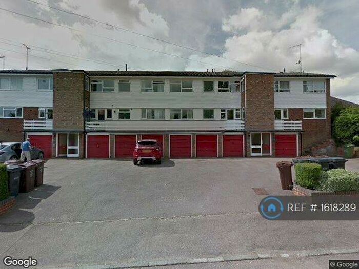 2 Bedroom Flat To Rent In Marquis Lane, Harpenden, AL5