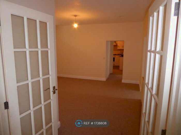 3 Bedroom Flat To Rent In Westcombe Lane, Bideford, EX39