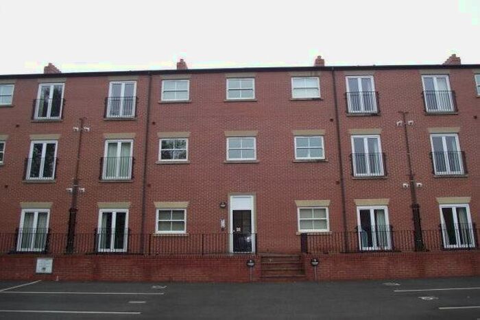 2 Bedroom Flat To Rent In Bewsey Street, Warrington, WA2