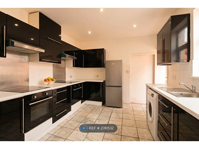 6 Bedroom Semi Detached House To Rent In Falkner St, Gloucester, GL1