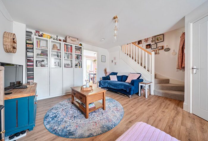 3 Bedroom Semi-Detached House For Sale In Rathbone Crescent, Horley, RH6
