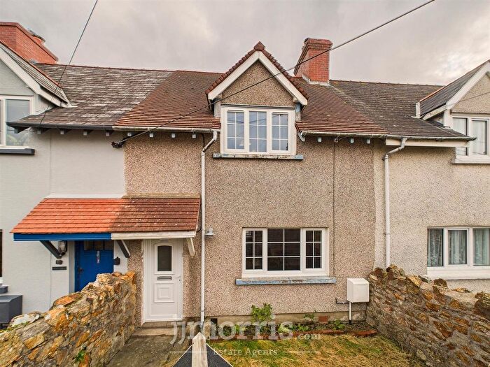 3 Bedroom Terraced House For Sale In Harbour Village, Goodwick, SA64