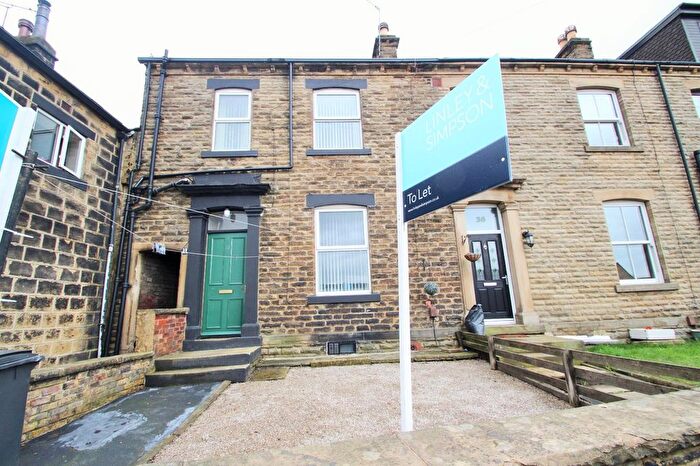 1 Bedroom Detached House To Rent In Lane End, Pudsey, West Yorkshire, LS28