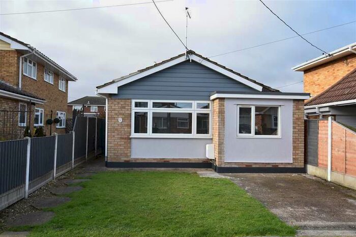 2 Bedroom Detached Bungalow To Rent In Normans Road, Canvey Island, SS8