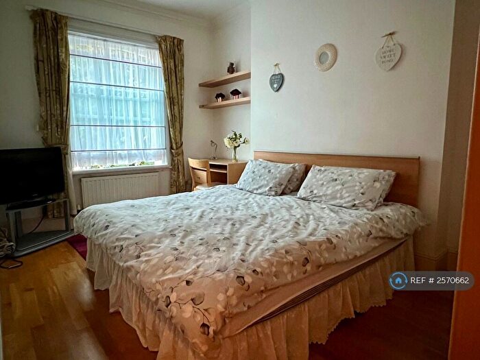 2 Bedroom Flat To Rent In Belsize Road, Swiss Cottage, NW6