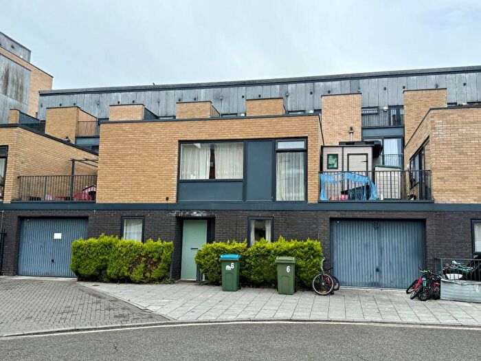 2 Bedroom Terraced House To Rent In Brunswick Square, Southampton, Hampshire, SO14
