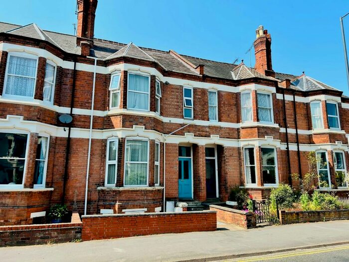 8 Bedroom Garage / Parking To Rent In Rugby Road, Leamington Spa, CV32