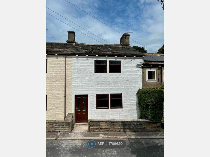 4 Bedroom Terraced House To Rent In Warley Town Lane, Halifax, HX2