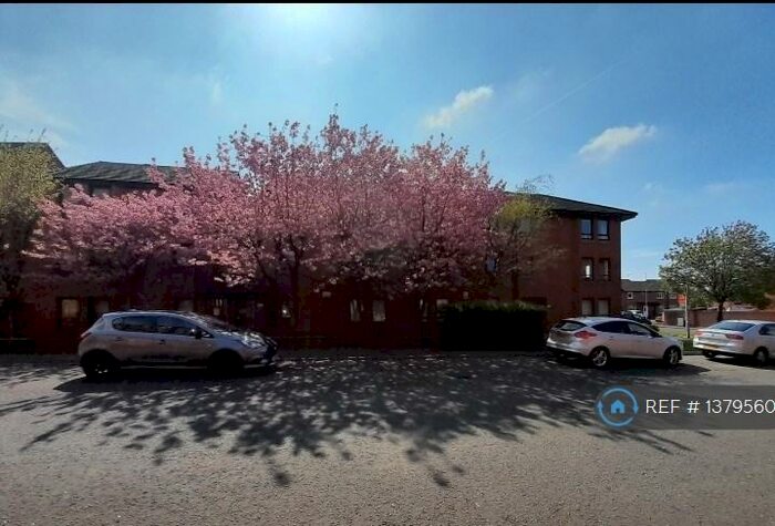 1 Bedroom Flat To Rent In Budhill Avenue, Glasgow, G32