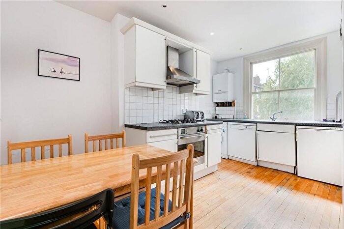 3 Bedroom Maisonette To Rent In Sulgrave Road, Brook Green, W6