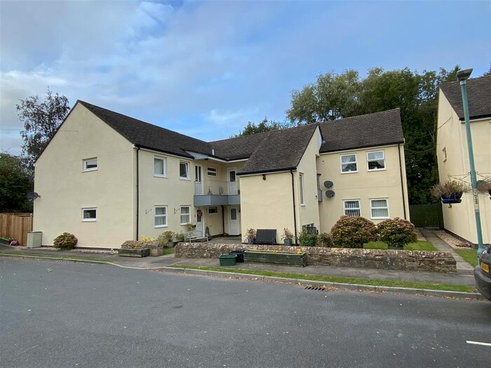 2 Bedroom Flat To Rent In Bishops Mead, Mathern, Chepstow, NP16