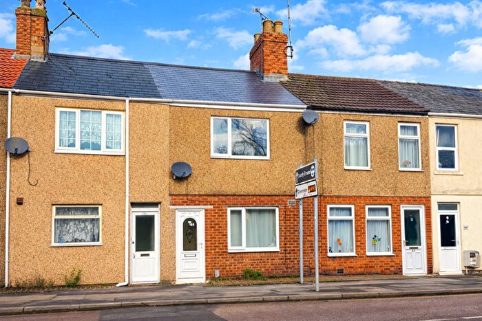 2 Bedroom House To Rent In Town Centre, SN1