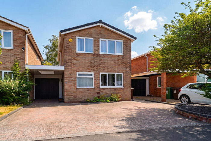 3 Bedroom Link Detached House For Sale In Wharton Avenue, Solihul, B92