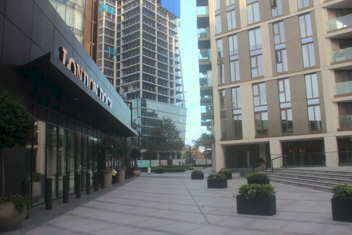 2 Bedroom Flat To Rent In Emery Way, London, E1W