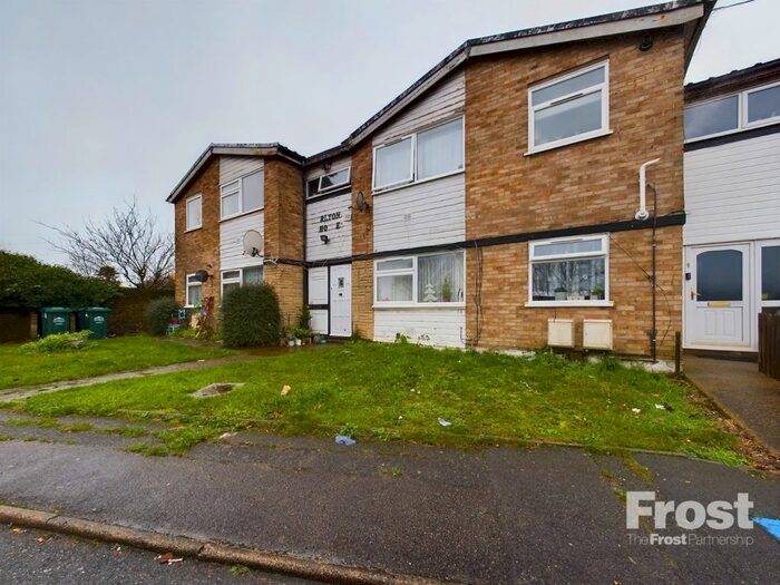 2 Bedroom Flat To Rent In Carlton House, Riverside Road, Stanwell, Staines-Upon-Thames, TW19