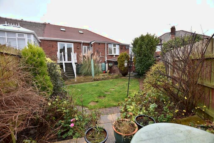 2 Bedroom Semi-Detached Bungalow To Rent In Charlton Road, Fulwell, SR5