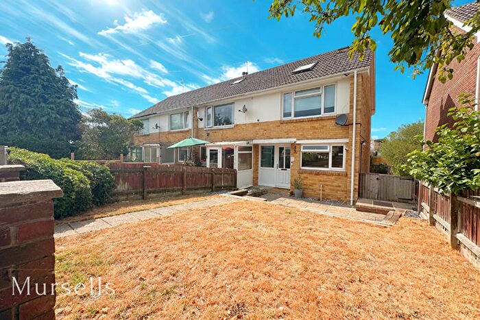 3 Bedroom End Of Terrace House For Sale In Hilltop Road, Corfe Mullen, Wimborne, BH21