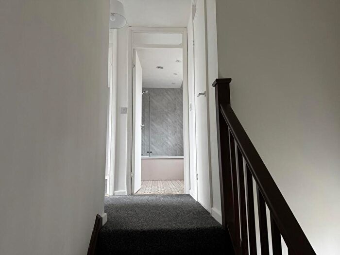 3 Bedroom Terraced House For Sale In Caernarvon Road, Chichester, West Sussex, PO19