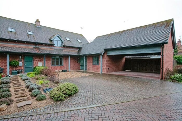 4 Bedroom End Of Terrace House To Rent In High Street, Dorchester-on-thames, Wallingford, OX10