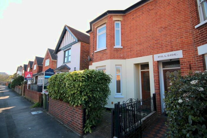 4 Bedroom Property To Rent In Deerbarn Road, Guildford, GU2