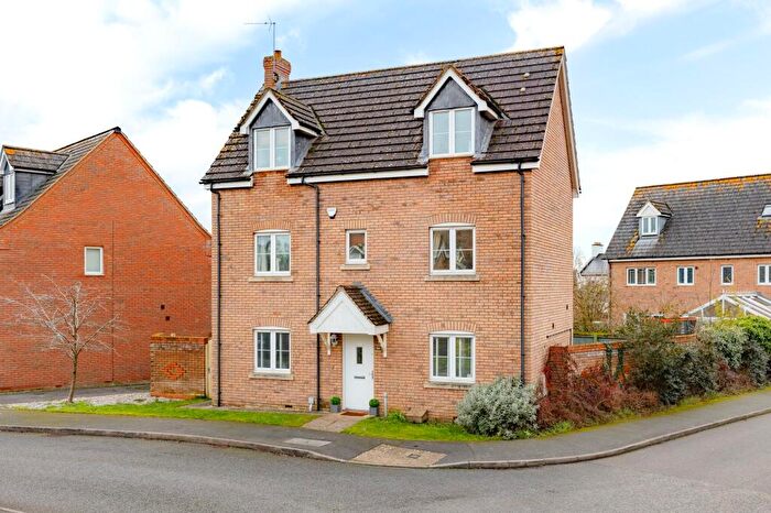 5 Bedroom Detached House For Sale In Harewelle Way, Harrold, MK43