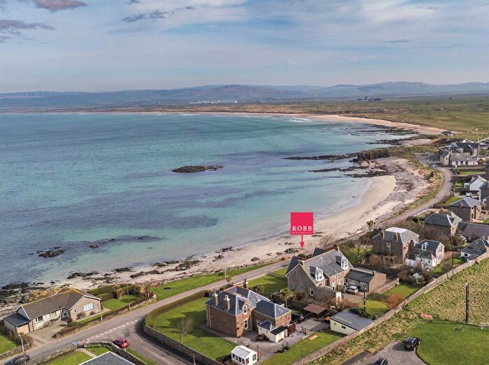 4 Bedroom Semi-Detached House For Sale In Bayvoyach, Machrihanish, Campbeltown, Argyll And Bute, PA28