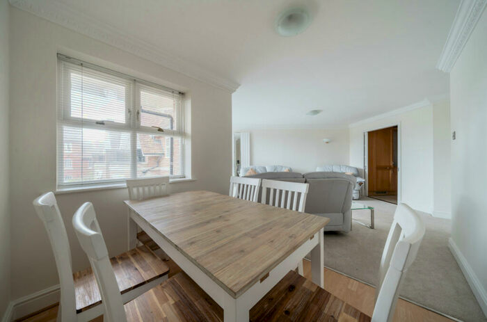 2 Bedroom Apartment To Rent In Marston Gate, Winchester, Hampshire, SO23