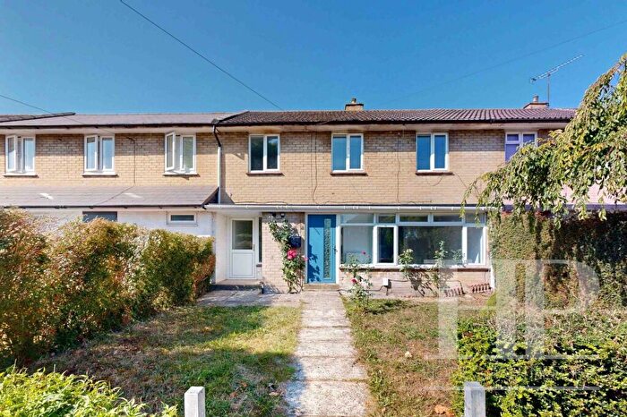 3 Bedroom Terraced House For Sale In Woodfield Close, Crawley, RH10