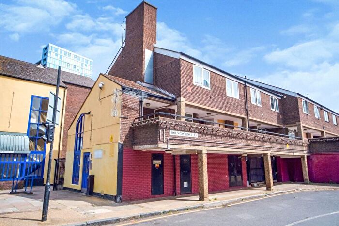 1 Bedroom Property To Rent In Rounton Road, Bow, E3