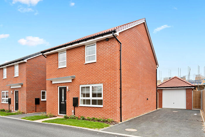 4 Bedroom Detached House To Rent In Banfather Way, Rackheath, NR13